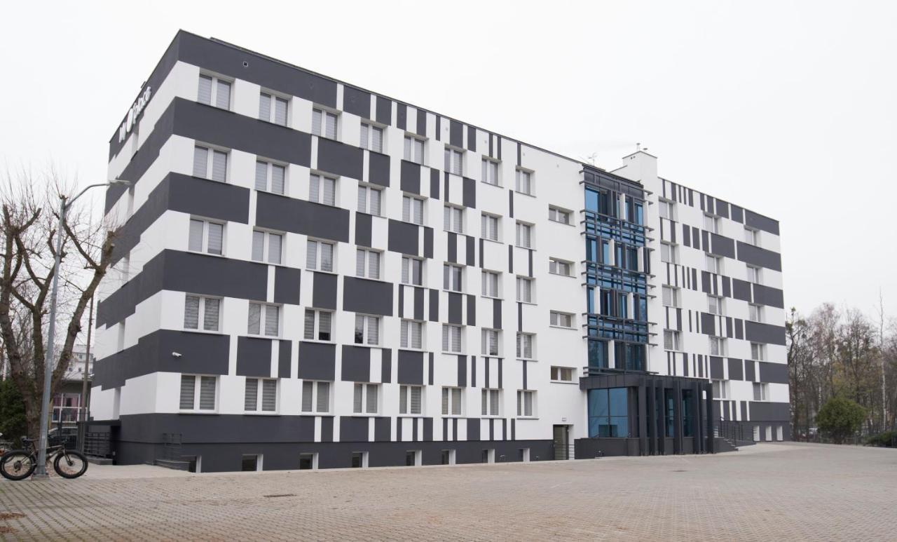 My 1St Place Poznan Aparthotel Exterior foto